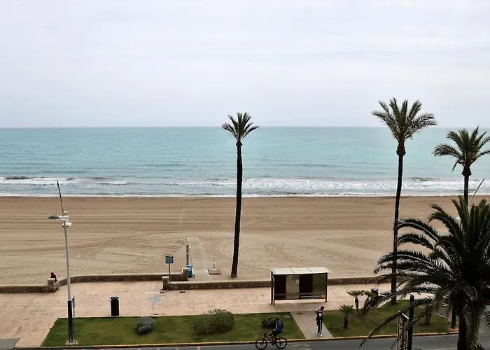 Apto Berta En 1ª Linia De Playa, Piscina Y Parking Privado