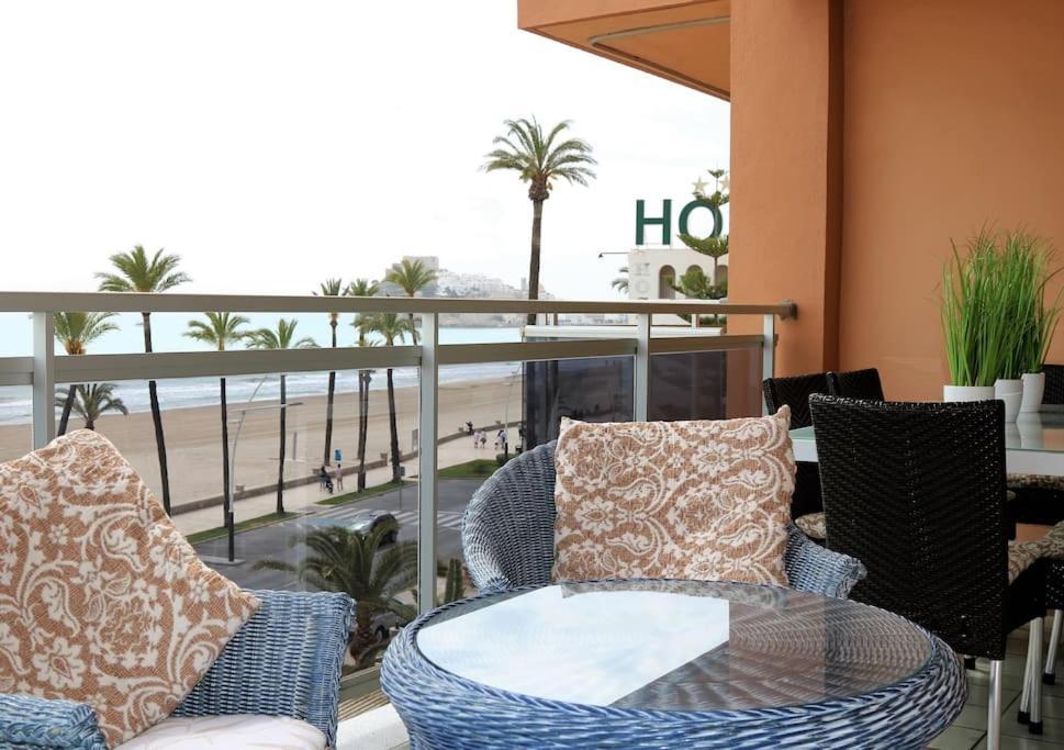 Apto Berta En 1ª Linia De Playa, Piscina Y Parking Privado Appartement *