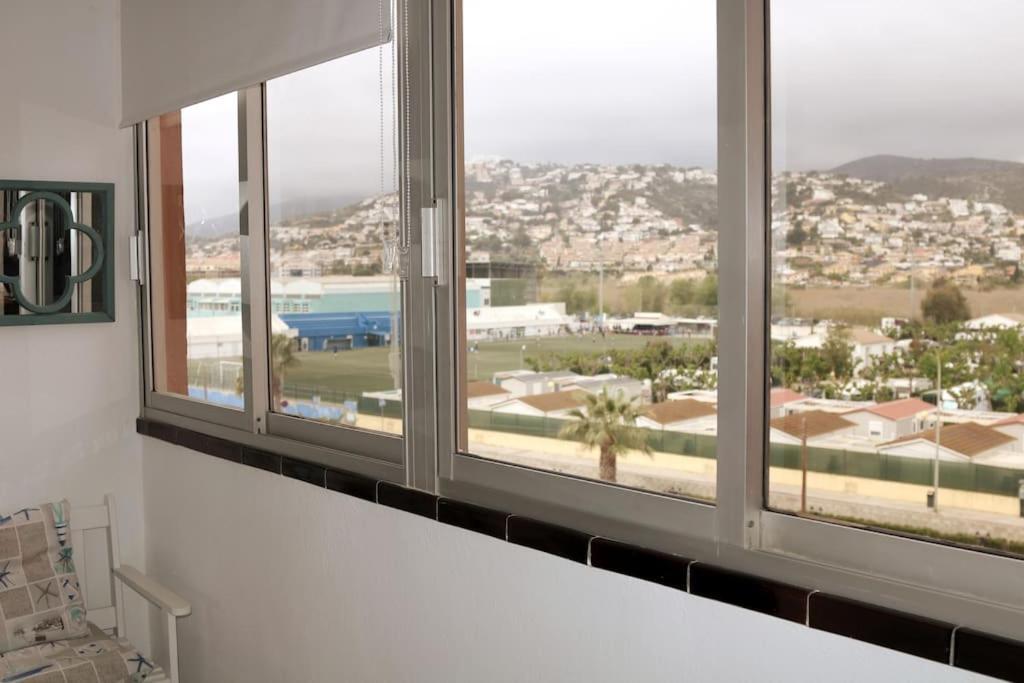 Apartment Apto Berta En 1ª Linia De Playa, Piscina Y Parking Privado