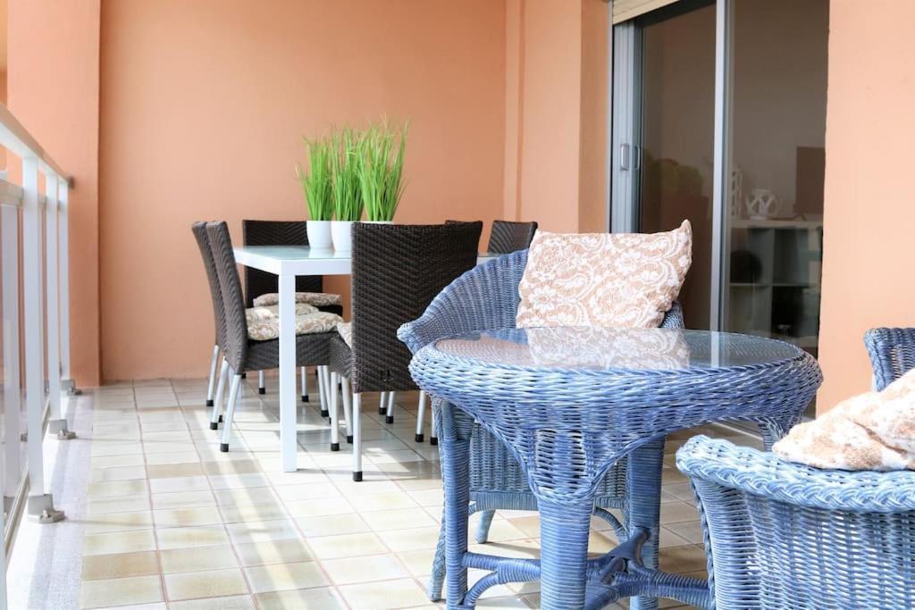 Apto Berta En 1ª Linia De Playa, Piscina Y Parking Privado Apartment Peñíscola