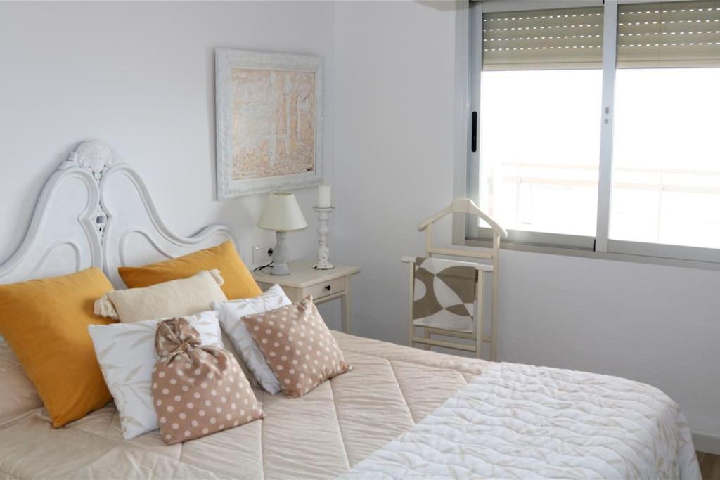 Apartment Apto Berta En 1ª Linia De Playa, Piscina Y Parking Privado Peñíscola