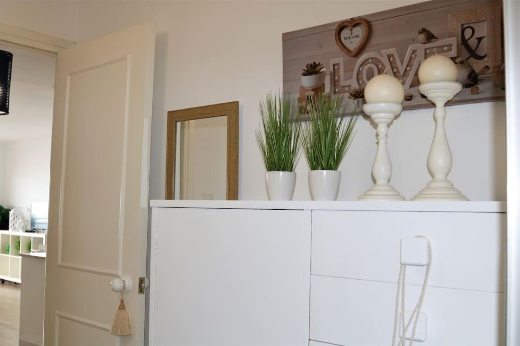 Apto Berta En 1ª Linia De Playa, Piscina Y Parking Privado Apartment Peñíscola